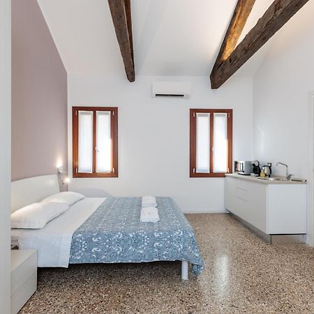Apartmán Accogliente Monolocale Veneziano2 Aria Condizionata, Vicino A Campus E Stazione Exteriér fotografie